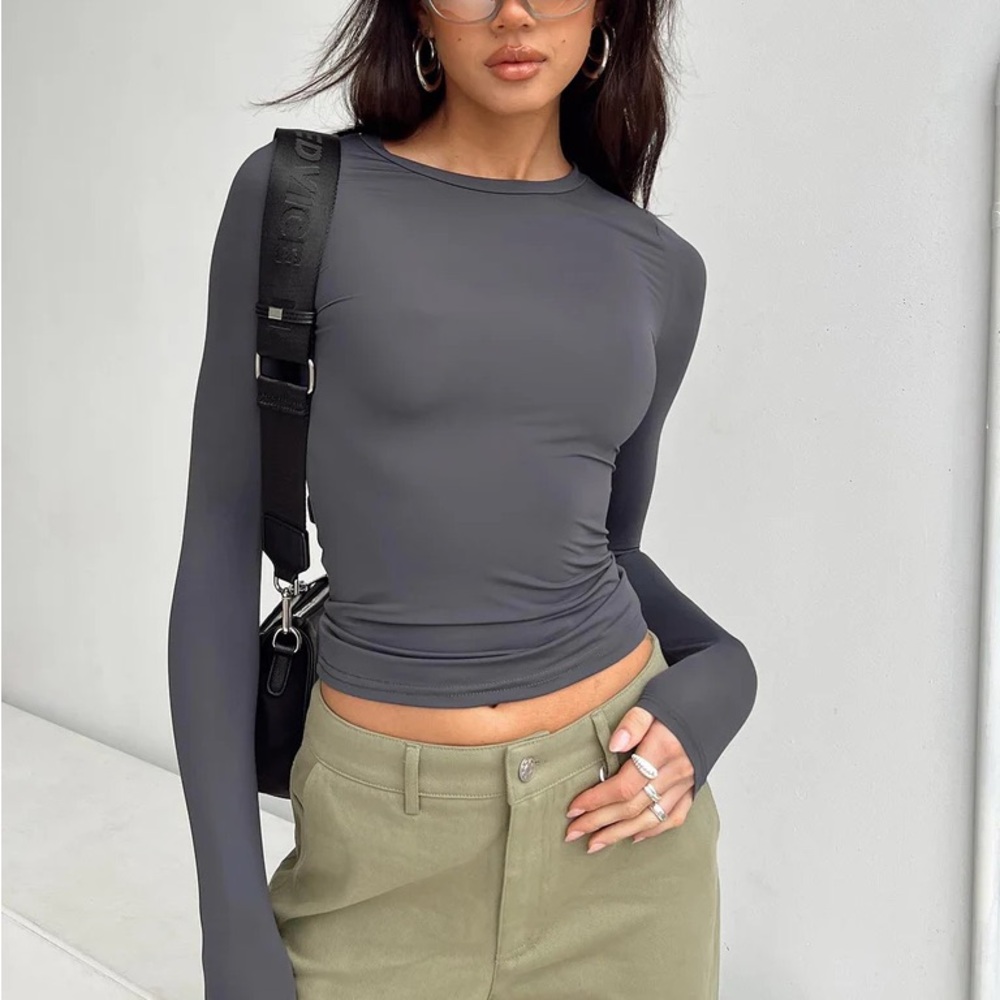 ARNIM LONG SLEEVE TOP GREY